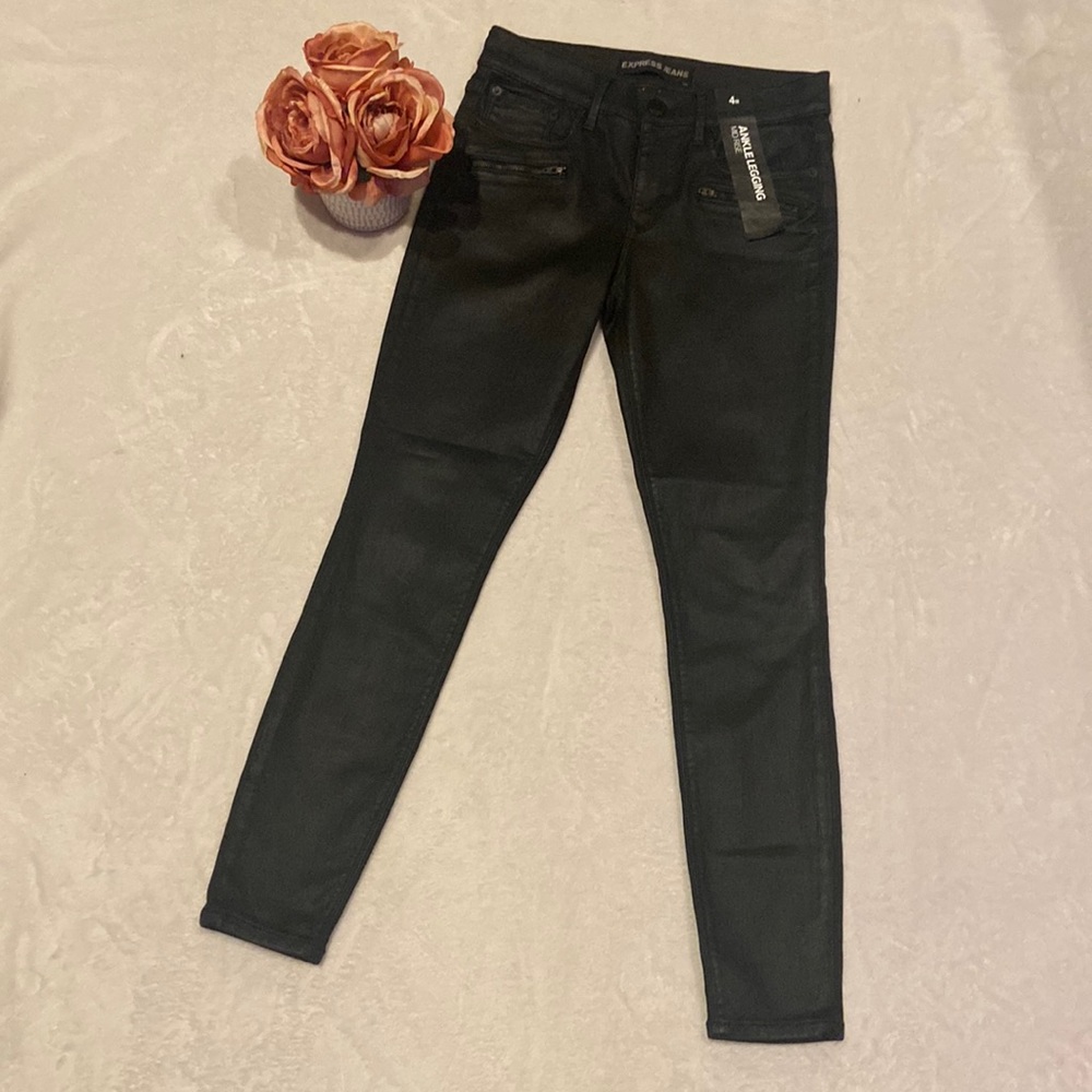 EXPRESS NWT Shiny Black Size 4 Mid Rise Ankle Legging MSRP $98